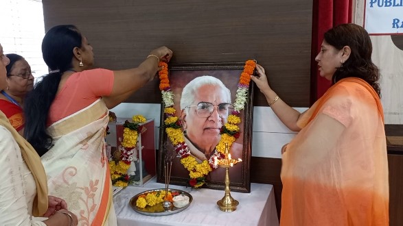 Hosting the Investiture Ceremony 