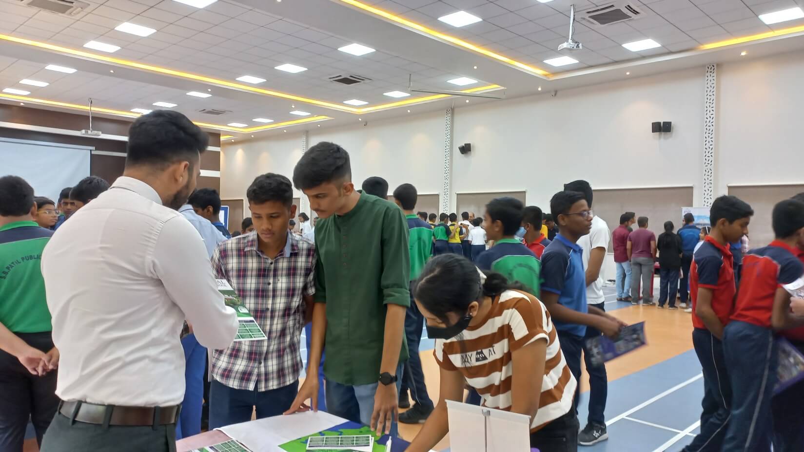  Celebrating English Language Day 