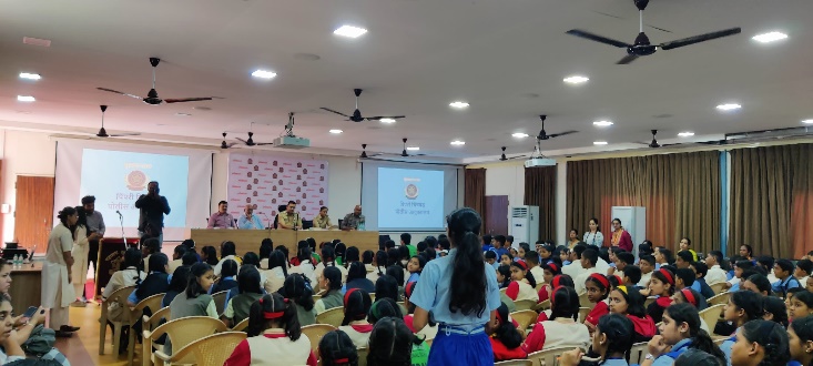 Student Council Visit to PCMC Police Headquarters